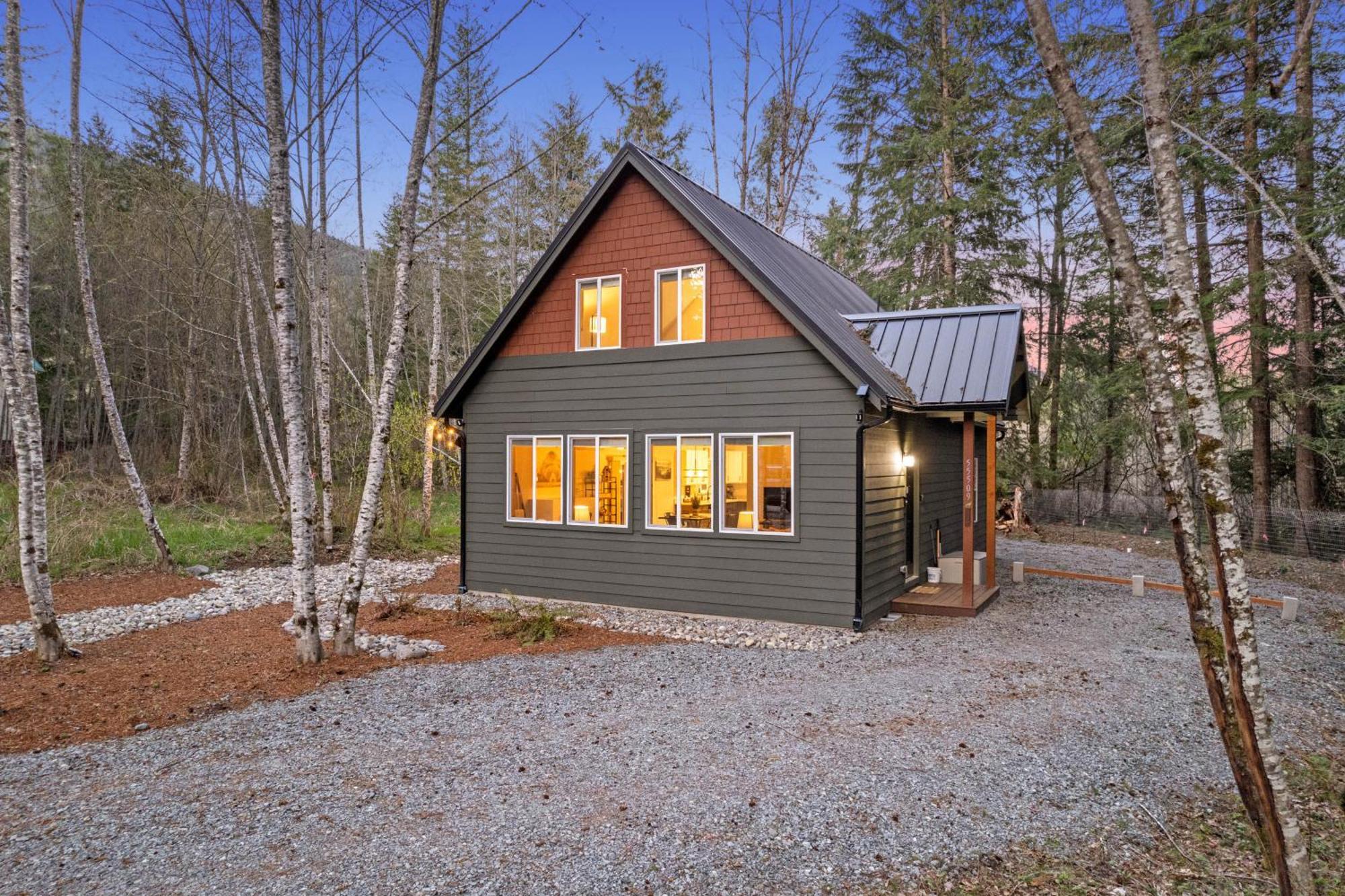 Hikers Haven With Hot Tub - Near Mt Rainier! Villa Ashford Dış mekan fotoğraf